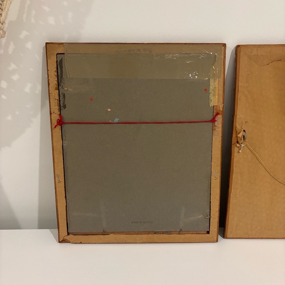 Vintage Mexican feather art bird paintings carved wood frames SET OF TWO 12X10 - Picture 8 of 14